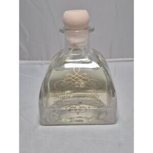 💥 Michel Design Works Mistletoe & Holly Fragrance Reed Diffuser 7.77 Oz B7